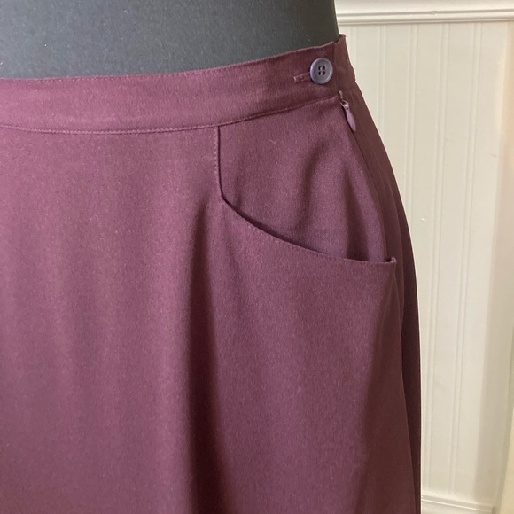 Rena Rowan Women’s skirt, Vintage, Zip up, size 10. - Picture 2 of 7